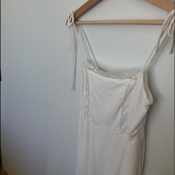 GARAGE white dress